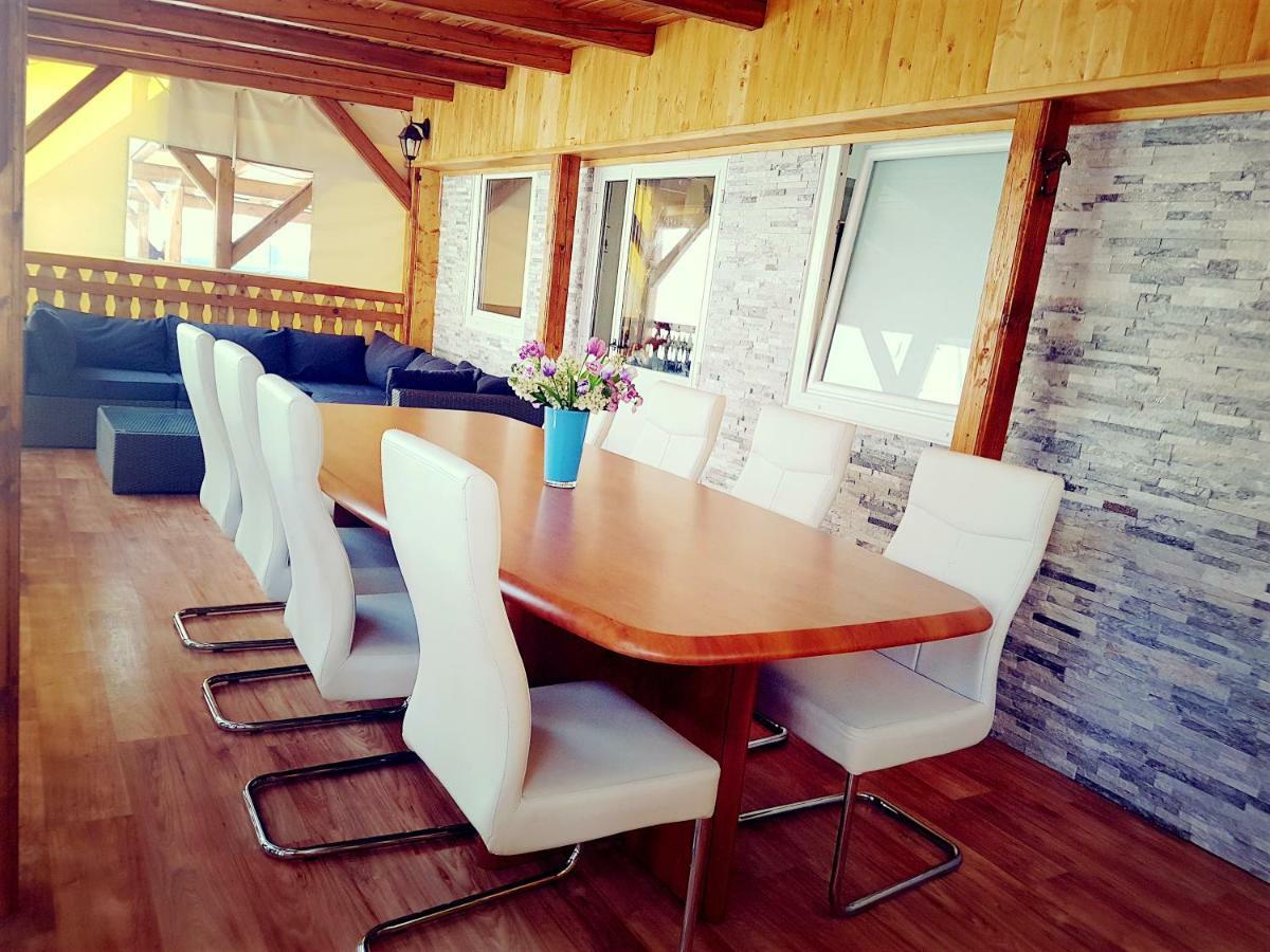 Mobile Home Lucan Drage Bagian luar foto
