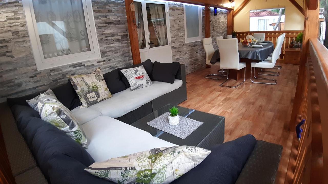 Mobile Home Lucan Drage Bagian luar foto